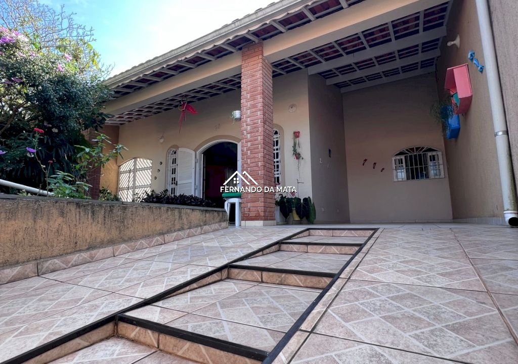 Imagem imóvel Casa em Mongaguá com 5 dormitórios