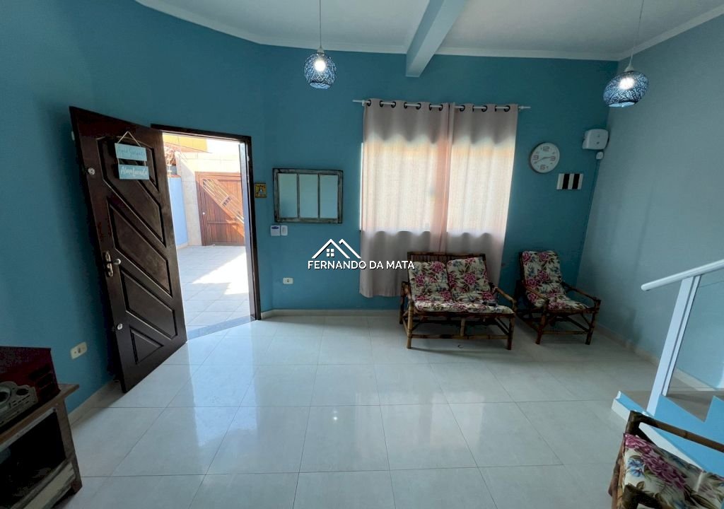 Imagem imóvel Sobrado em Mongaguá com 4 dormitórios